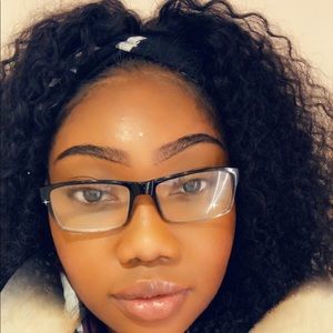 13x5 kinky curly human hair wig 
Ali perl hair